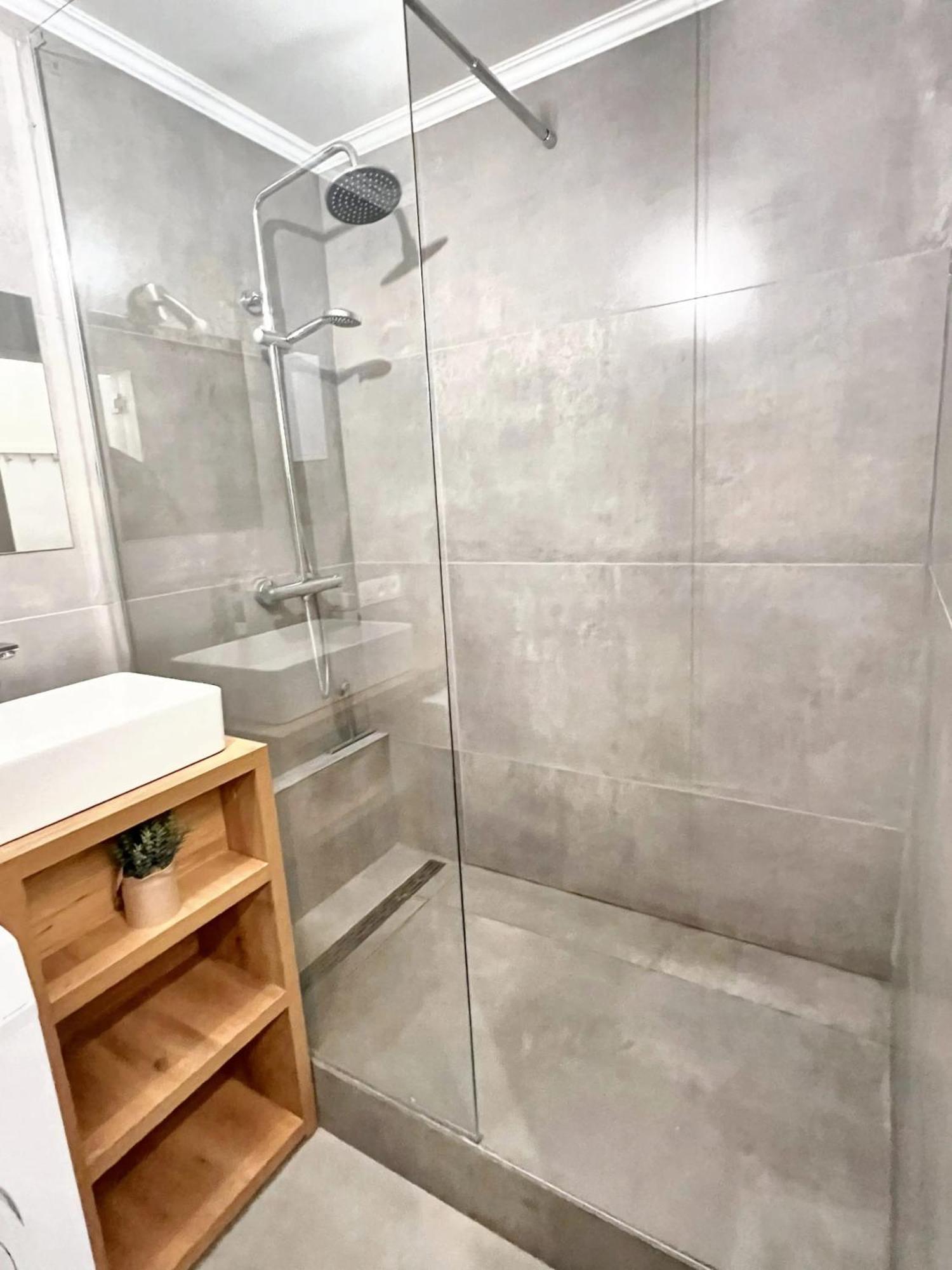 Comfortable Studio In Brussels 35M² Terrace With Bbq Exteriör bild